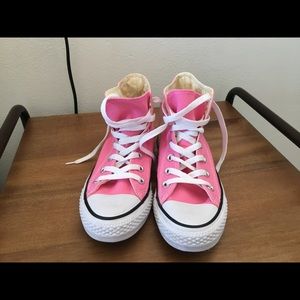 Pink converse slightly worn